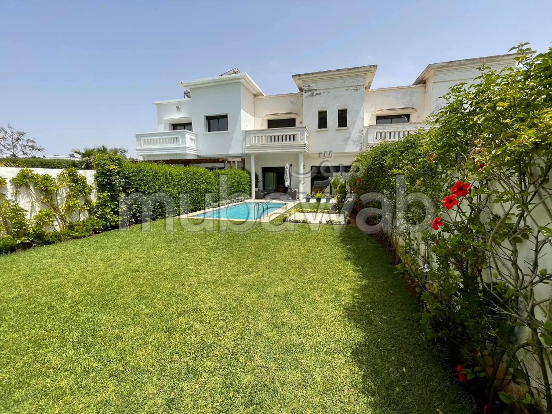 Villa à vendre à BOUSKOURA Mubawab
